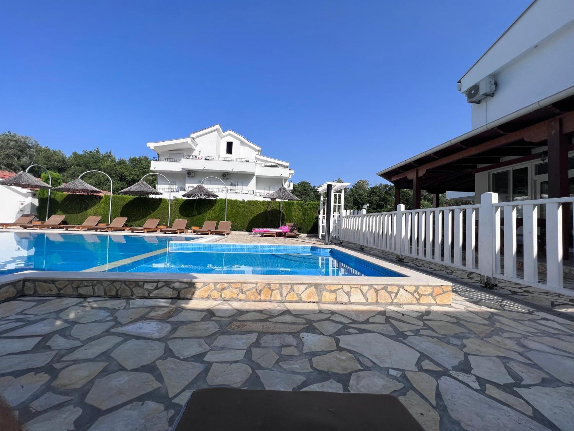 Residence Leora Ούλτσιν Εξωτερικό φωτογραφία
